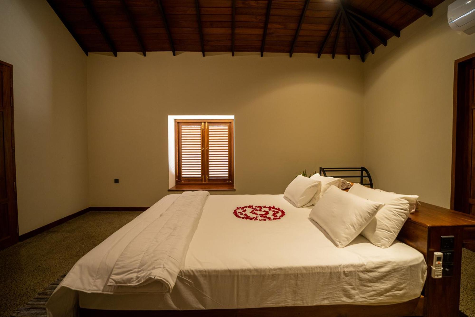 Omkara Rekawa Hotel Tangalle Exterior foto